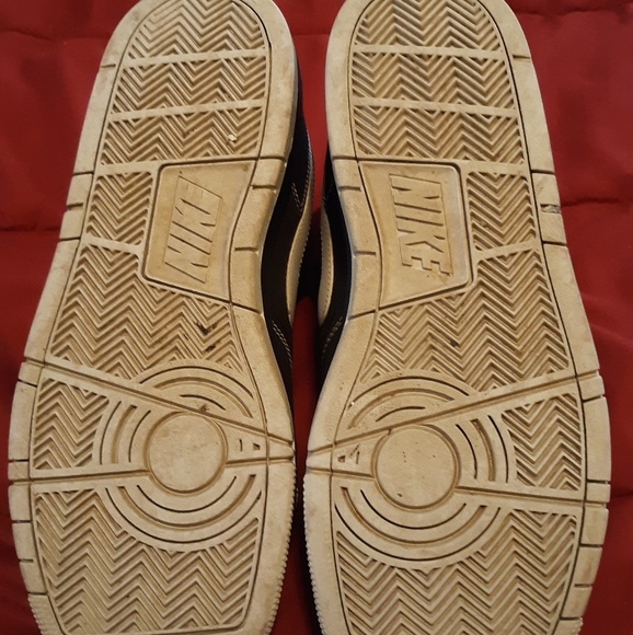 Shoes - Picture 5 of 5